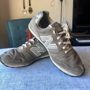 Vintage Men’s Grey New Balance 375 SZ: 9 1/2